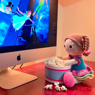 Imagem de uma Boneca MariaRê de Crochê